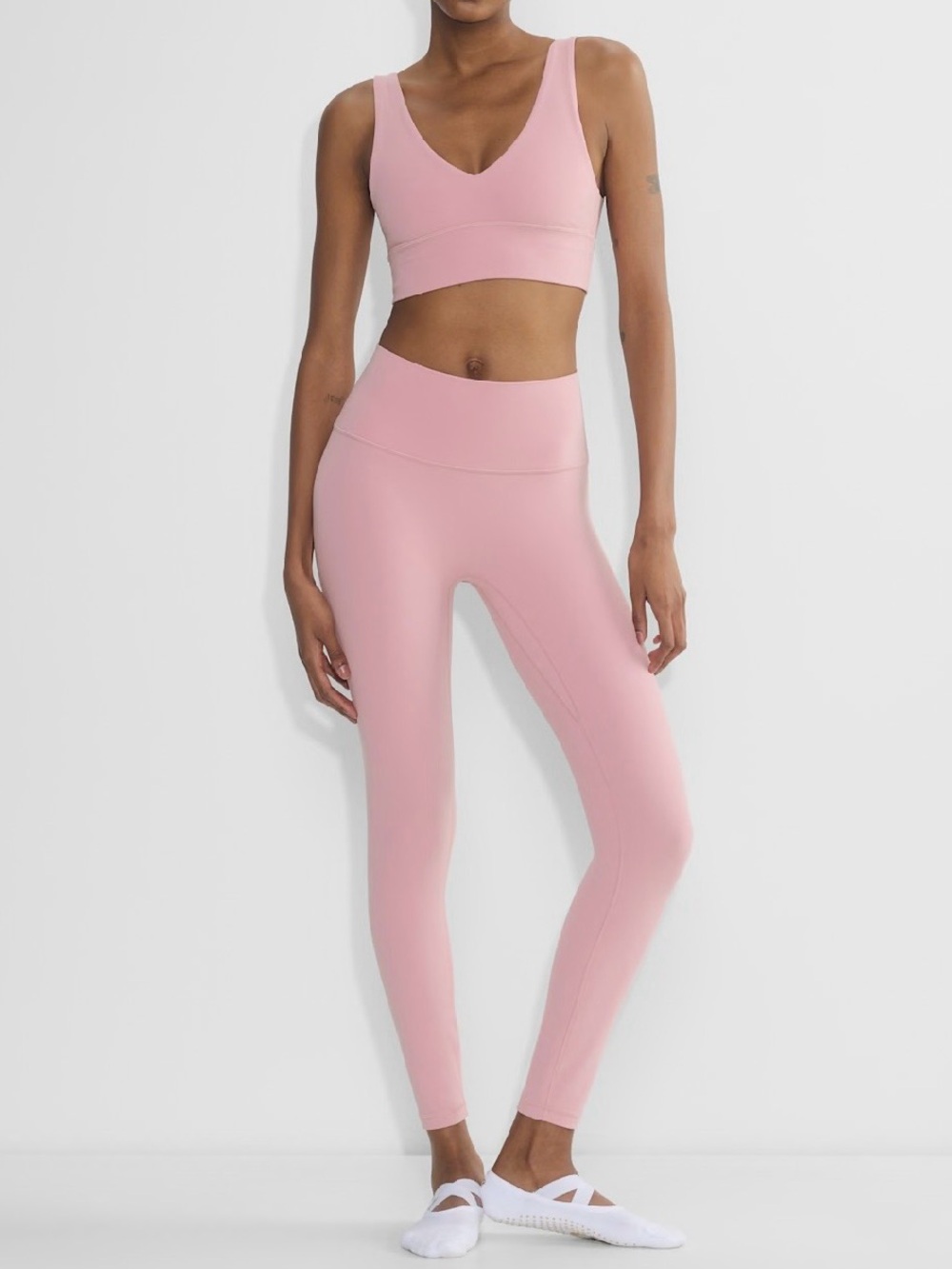 Aritzia Golden BUTTER arc bra top + hi-rise 24” Legging Set (Tart Pink, Size S6)